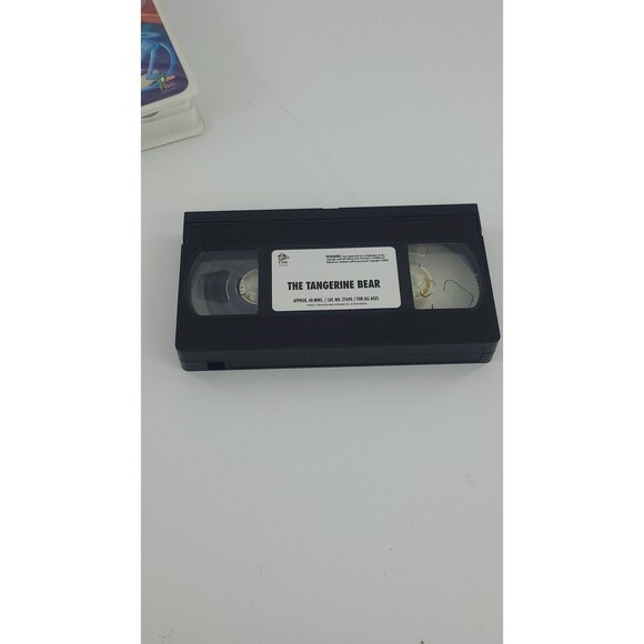 The Tangerine Bear Home In Time For Christmas VHS 2000 Clam Shell Kids Movie - Picture 8 of 9
